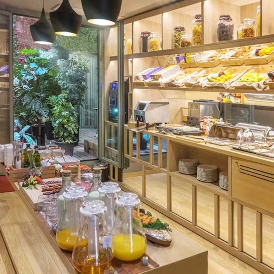 Desayuno buffet premium